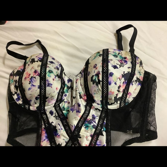 Victoria's Secret Other - Victoria’s Secrets